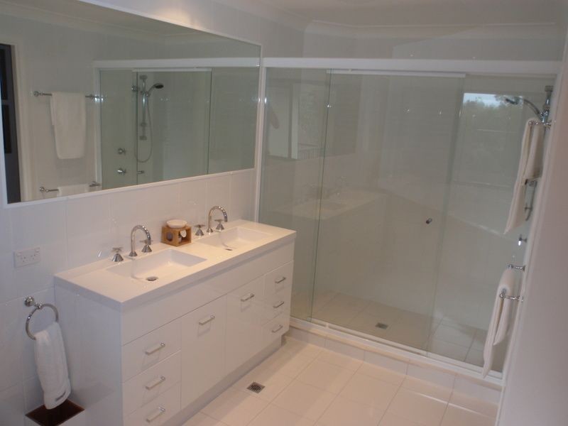 82 Rivertree Avenue, Helensvale QLD 4212