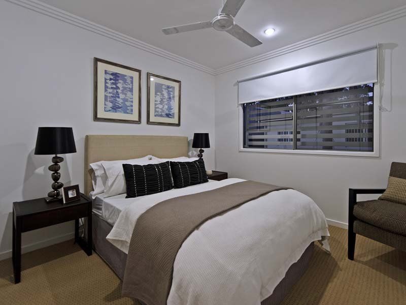16 Careel Close, Helensvale QLD 4212
