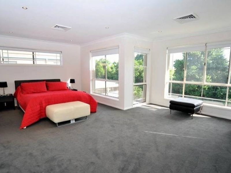 3 Wisemans Court, Helensvale QLD 4212