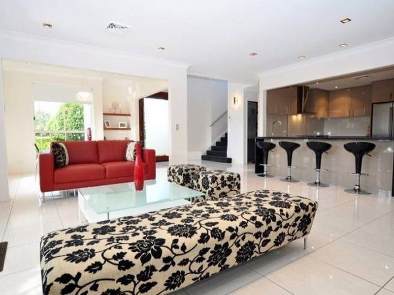 3 Wisemans Court, Helensvale QLD 4212