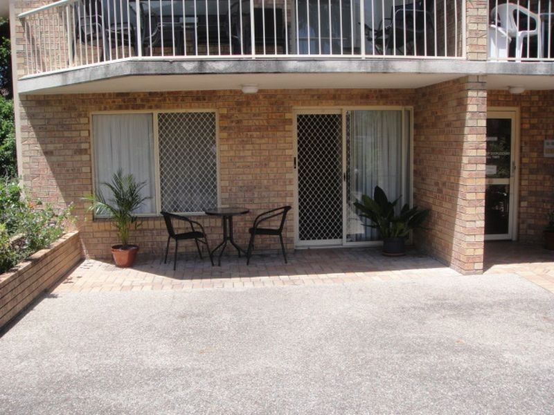 4/10 Brisbane Road, Labrador QLD 4215