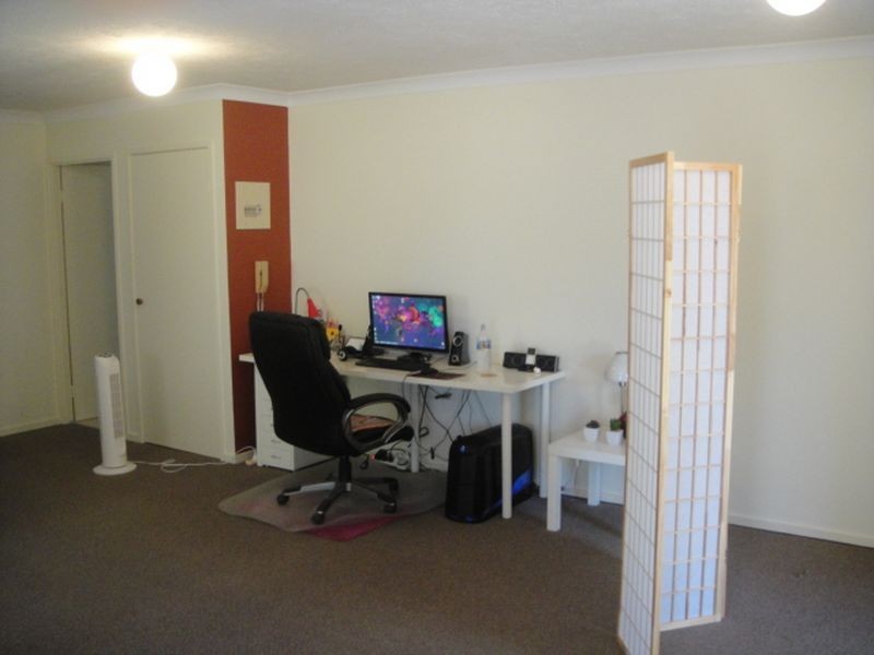 4/10 Brisbane Road, Labrador QLD 4215