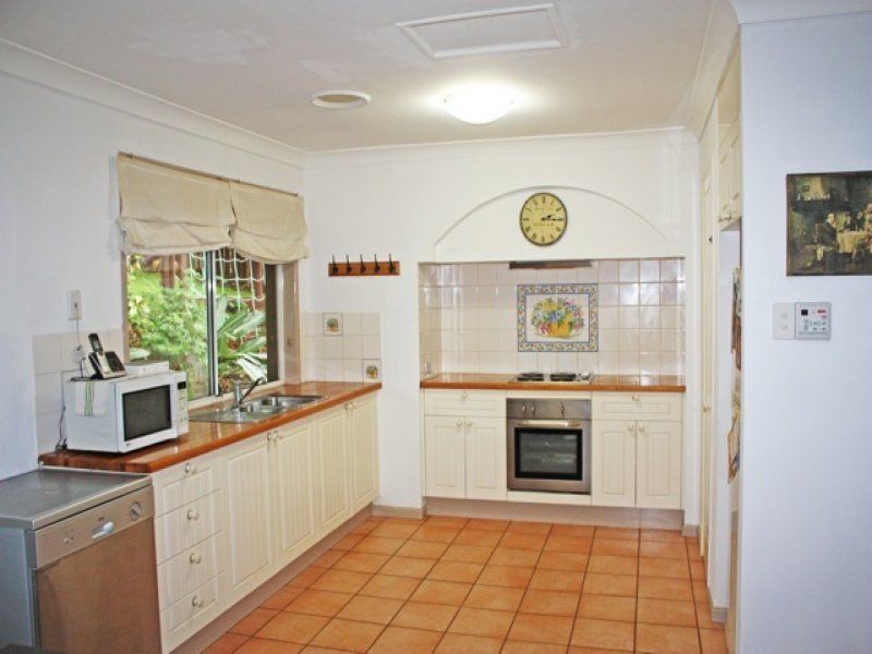 12 Pacific Pines Boulevard, Pacific Pines QLD 4211