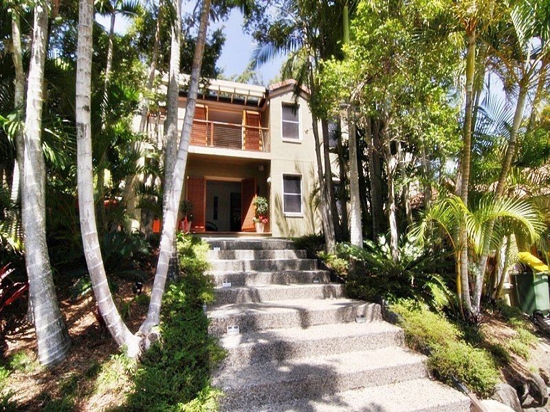 12 Pacific Pines Boulevard, Pacific Pines QLD 4211