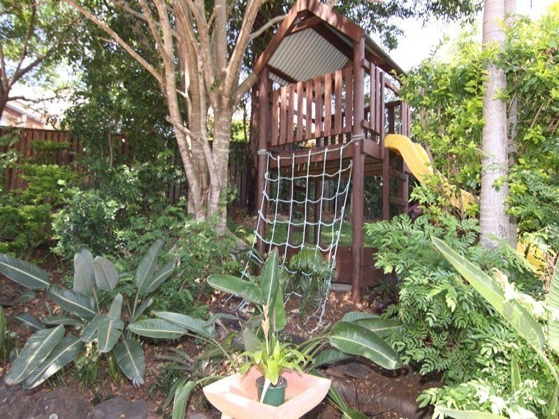 12 Pacific Pines Boulevard, Pacific Pines QLD 4211