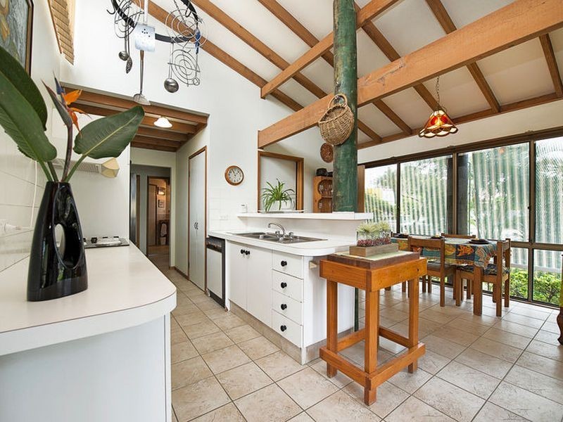 42 Tamworth Drive, Helensvale QLD 4212