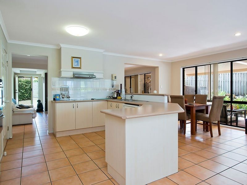 1 Duice Court, Oxenford QLD 4210