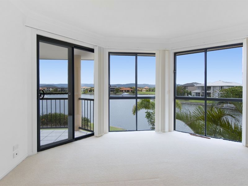 30 Windchimes Way, Helensvale QLD 4212