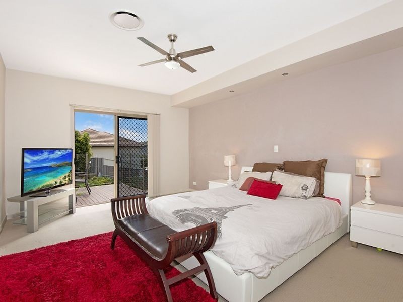 81 Salvado Drive, Pacific Pines QLD 4211