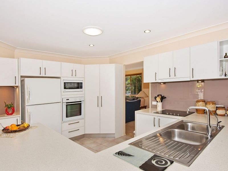 67 Monterey Keys Drive, Helensvale QLD 4212