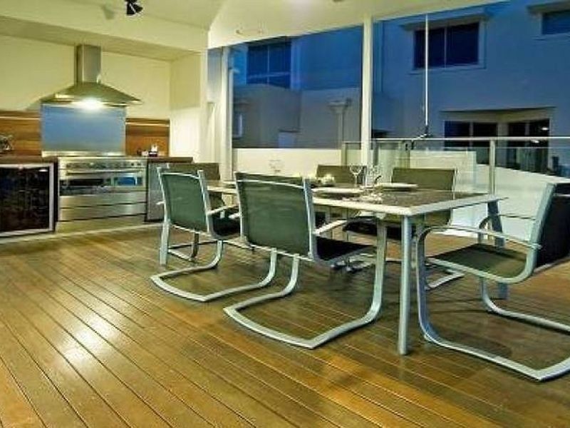 23 Coomera Court, Helensvale QLD 4212