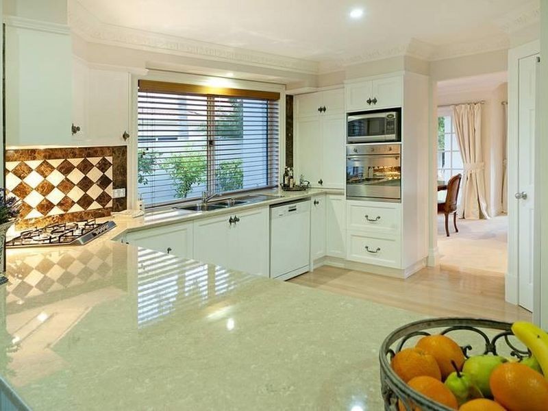 1004 Rosebank Way, Hope Island QLD 4212