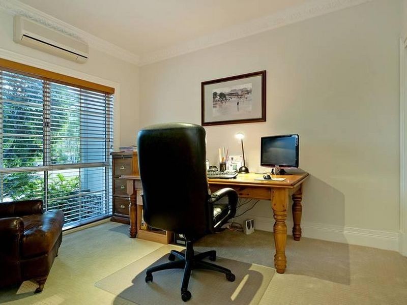 1004 Rosebank Way, Hope Island QLD 4212