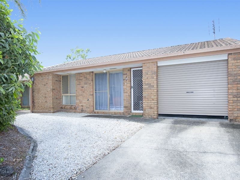 8/1 Chaplin Crescent  Studio Village, Oxenford QLD 4210