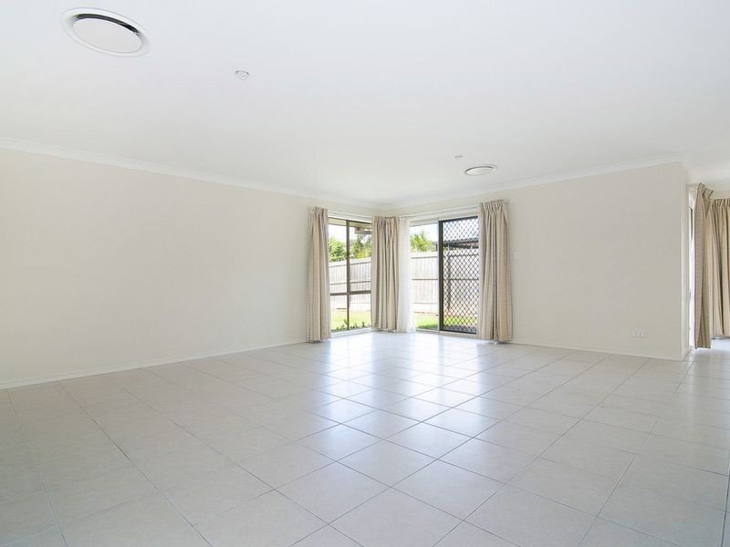 31 Witheren Circuit, Pacific Pines QLD 4211