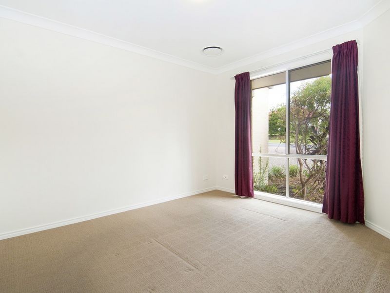 31 Witheren Circuit, Pacific Pines QLD 4211