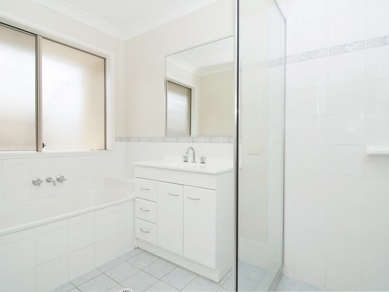 31 Witheren Circuit, Pacific Pines QLD 4211