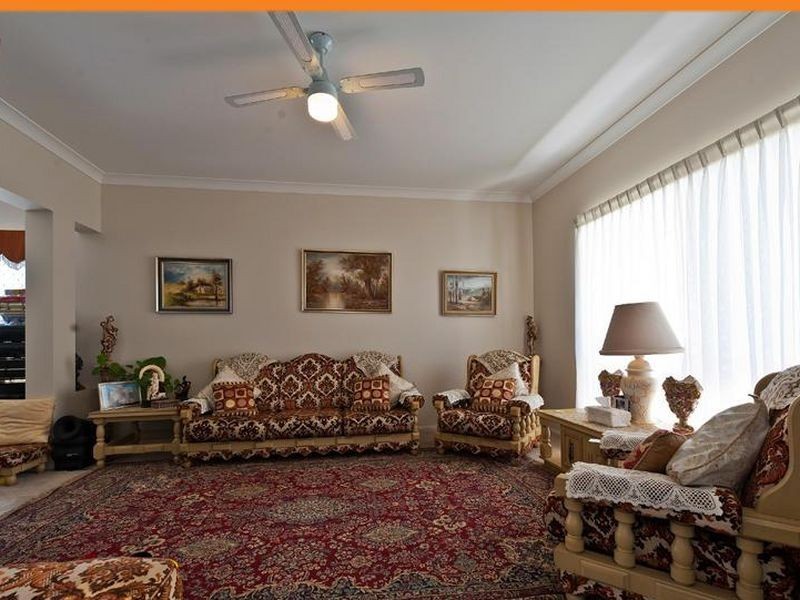 1 Ben Dalley Drive, Helensvale QLD 4212