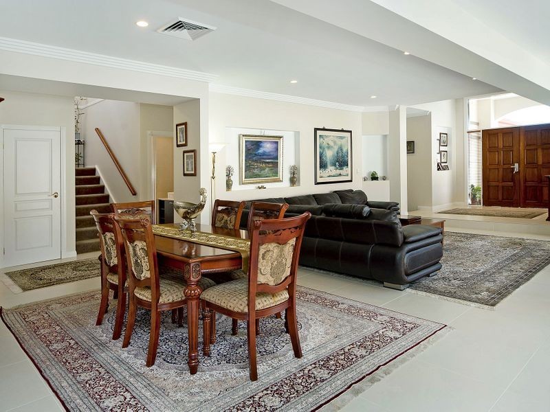 1616 Rosebank Way W, Hope Island QLD 4212