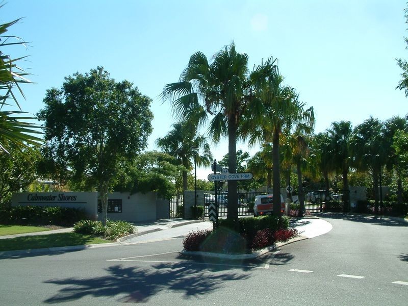 24 Calmwater Crescent, Helensvale QLD 4212