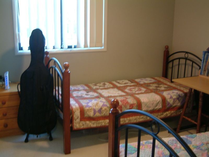 2/94 Cootharaba Drive, Helensvale QLD 4212