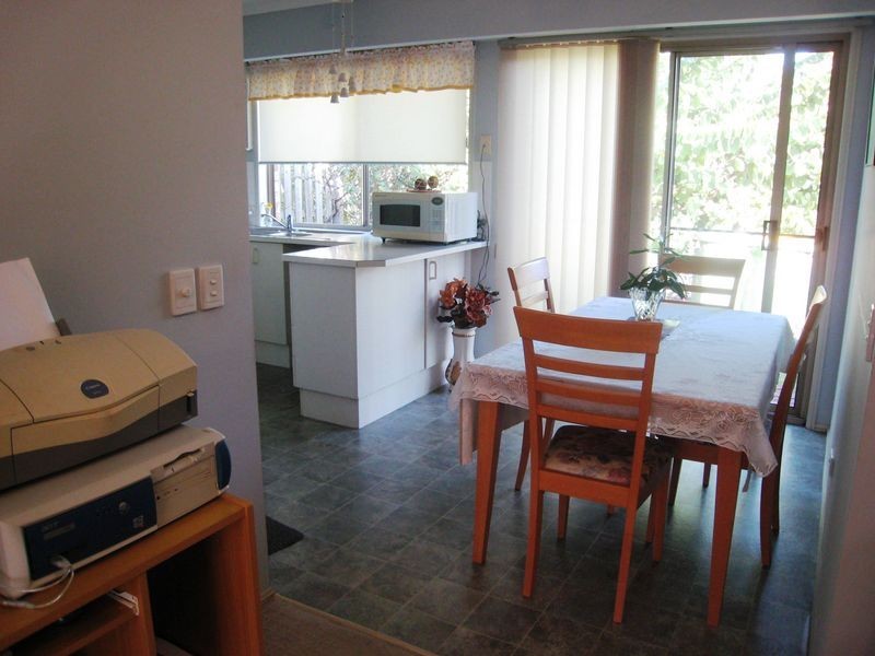 1/1 Golden Palms Court, Ashmore QLD 4214