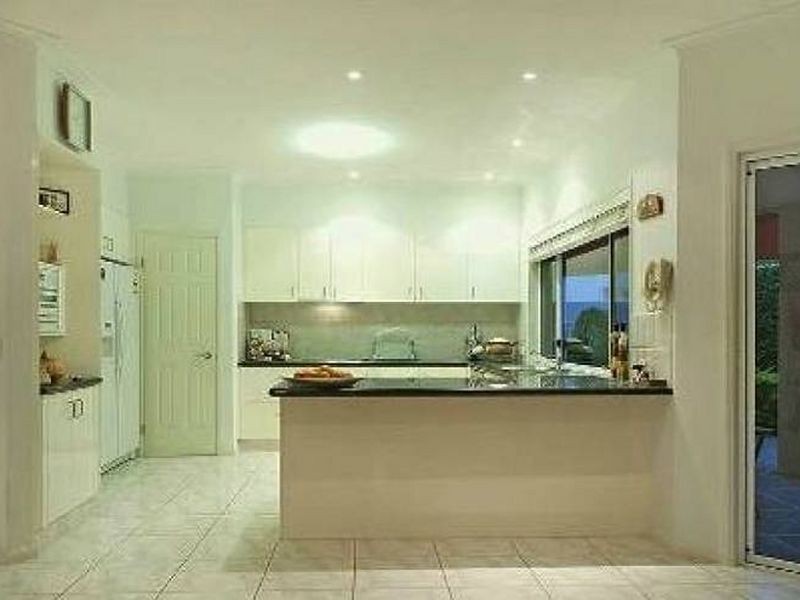 1622 Riverdale Drive, Hope Island QLD 4212