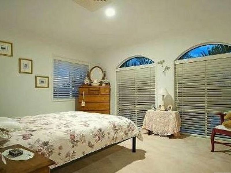 1622 Riverdale Drive, Hope Island QLD 4212