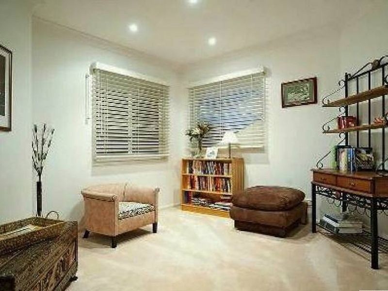 1622 Riverdale Drive, Hope Island QLD 4212