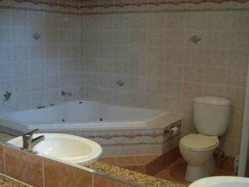 1622 Riverdale Drive, Hope Island QLD 4212