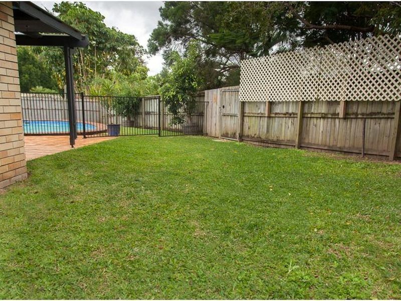 9 Martin Pl, Helensvale QLD 4212