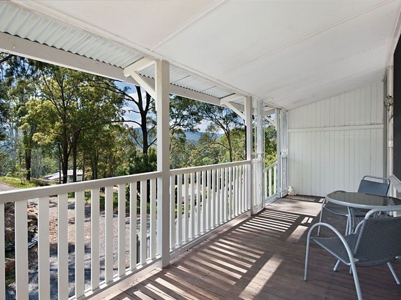 25 Valley View Vista, Wongawallan QLD 4210