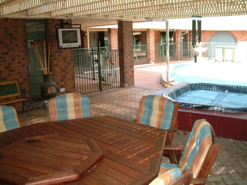 5 Palana Place, Helensvale QLD 4212