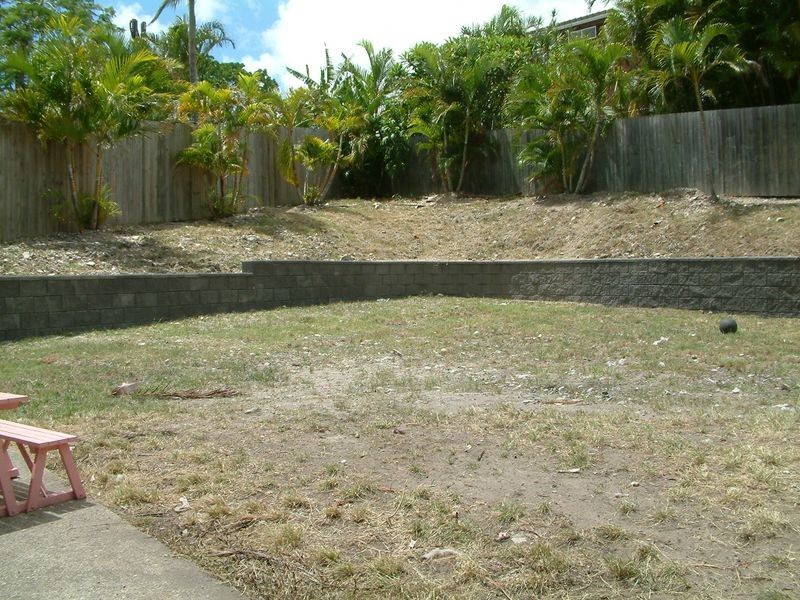 6 Sarina Place, Helensvale QLD 4212