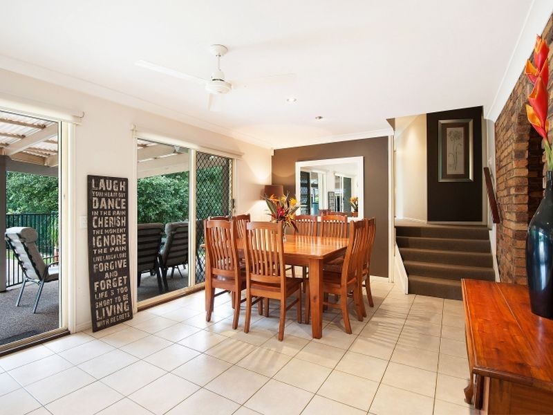 28 Woodlands Way, Parkwood QLD 4214