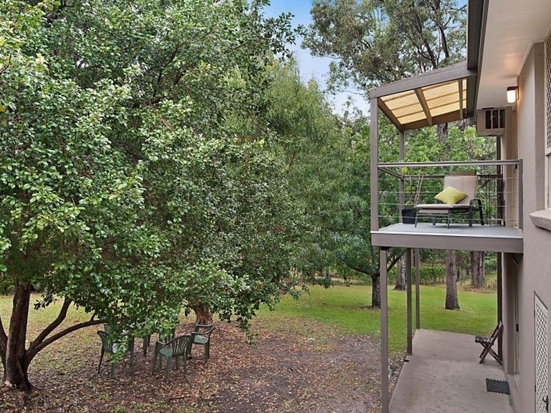 28 Woodlands Way, Parkwood QLD 4214