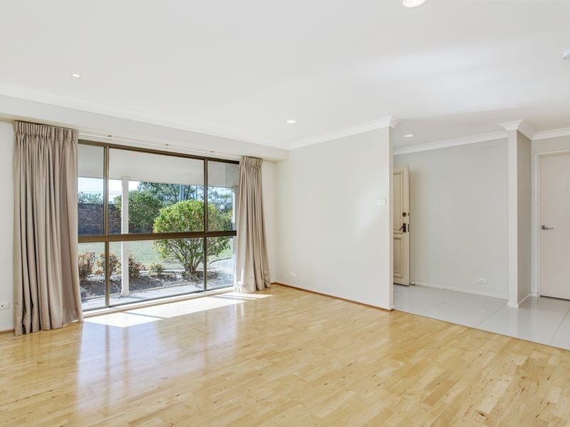 219 Worongary Road, Tallai QLD 4213