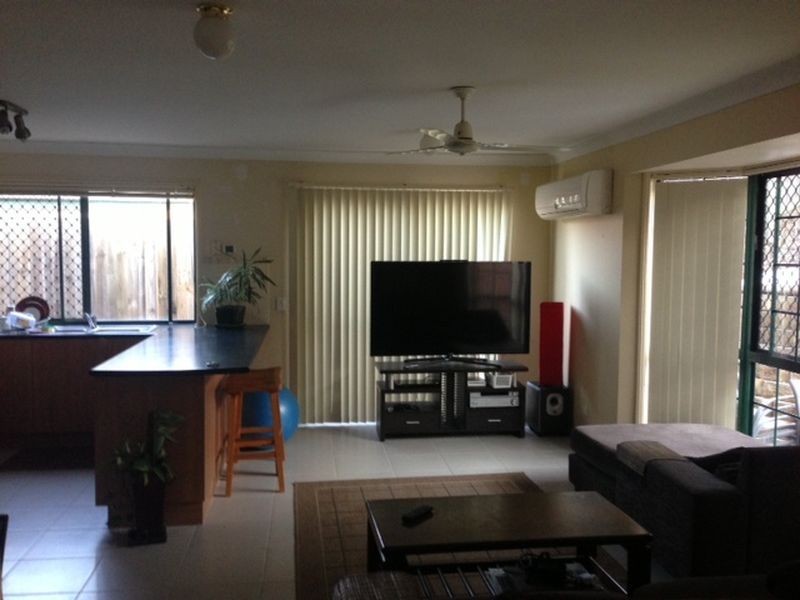 1/77 Cootharaba Drive, Helensvale QLD 4212