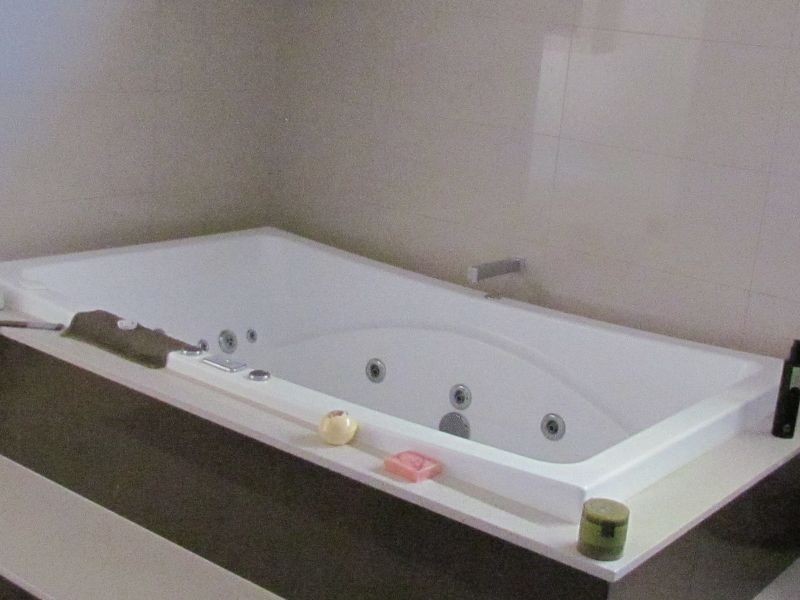 15 Quayside Drive, Helensvale QLD 4212