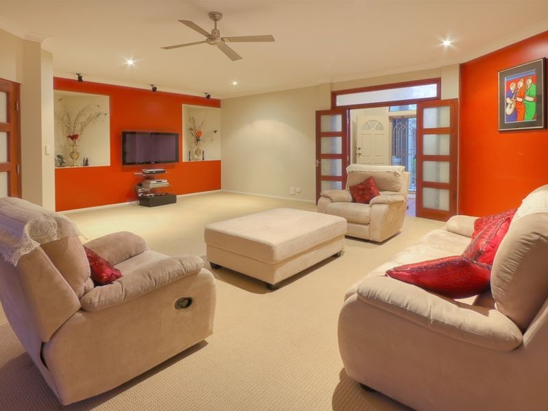 5 Tranquility Circuit, Helensvale QLD 4212