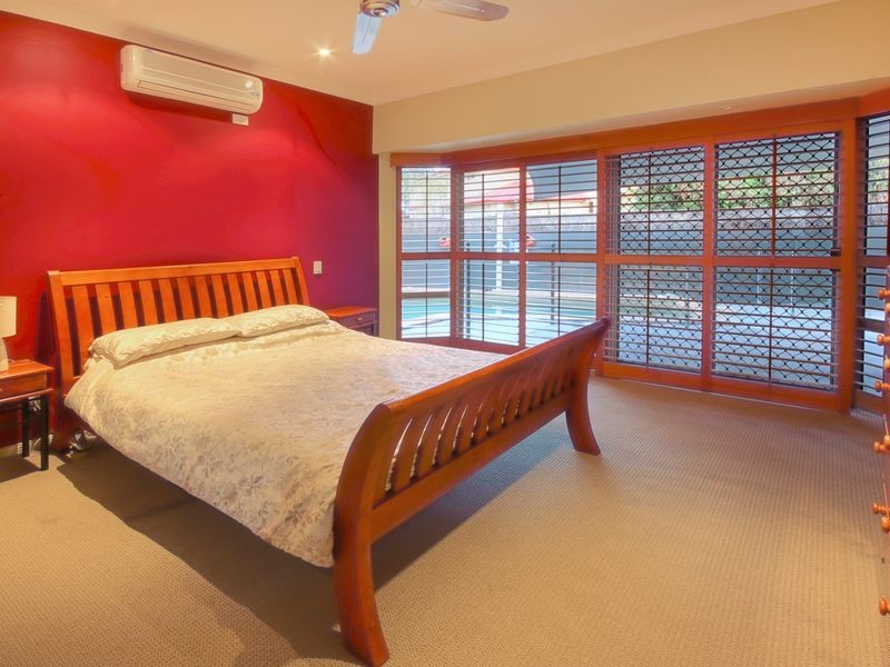 5 Tranquility Circuit, Helensvale QLD 4212