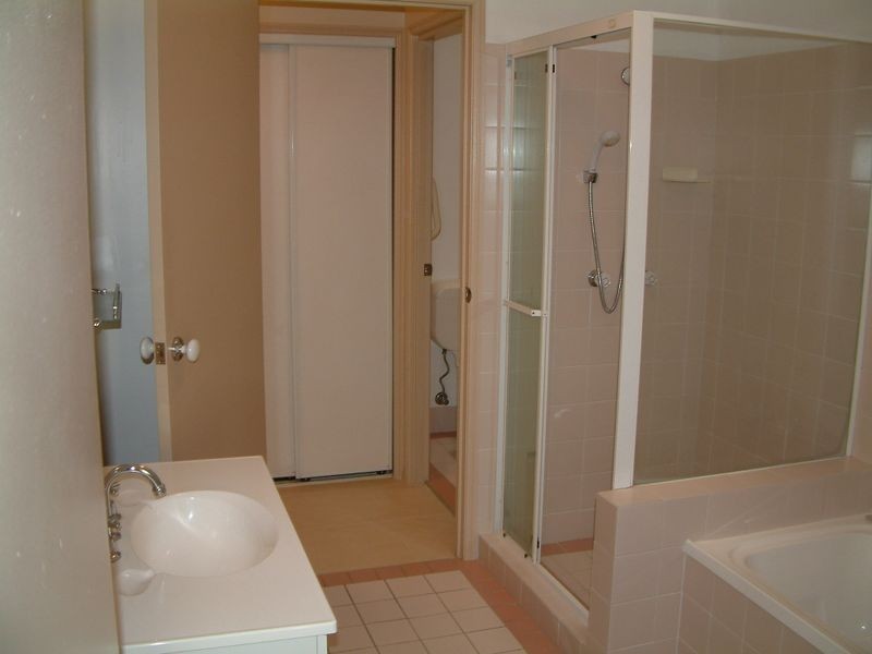 20/1 Doyalson Place, Helensvale QLD 4212