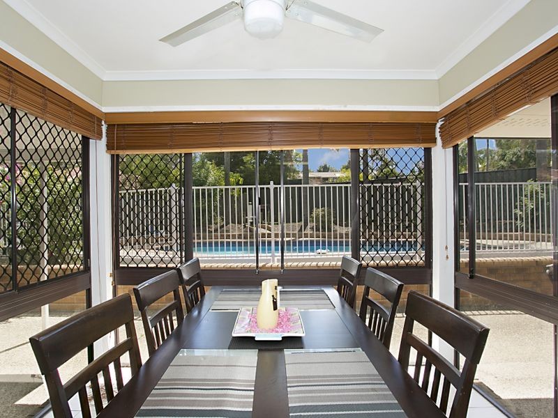 7 Lockhart Place, Helensvale QLD 4212