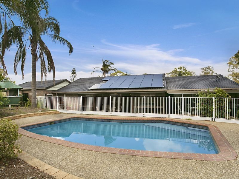7 Lockhart Place, Helensvale QLD 4212