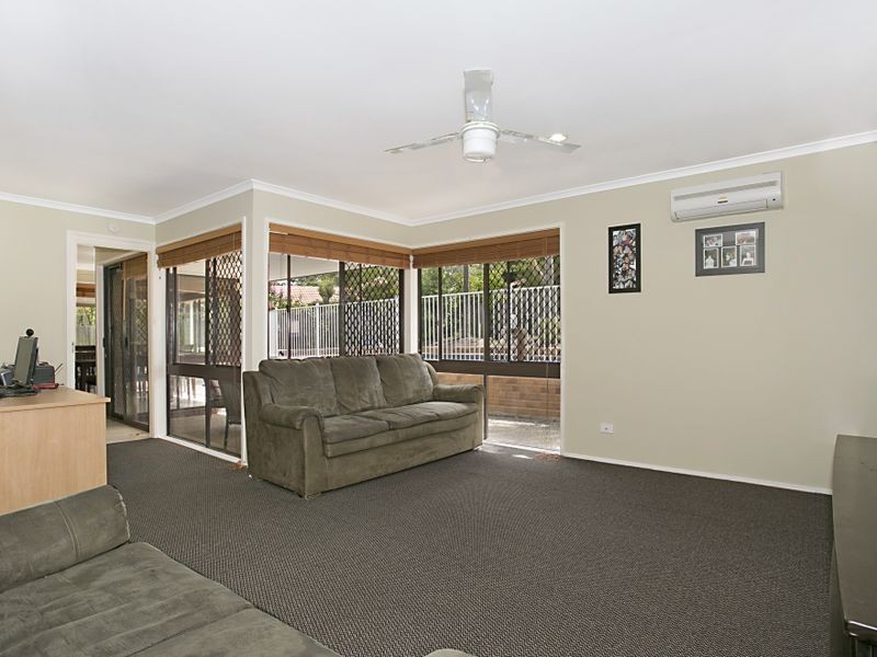 7 Lockhart Place, Helensvale QLD 4212