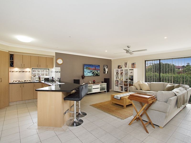 7 Catchlove Street, Maudsland QLD 4210