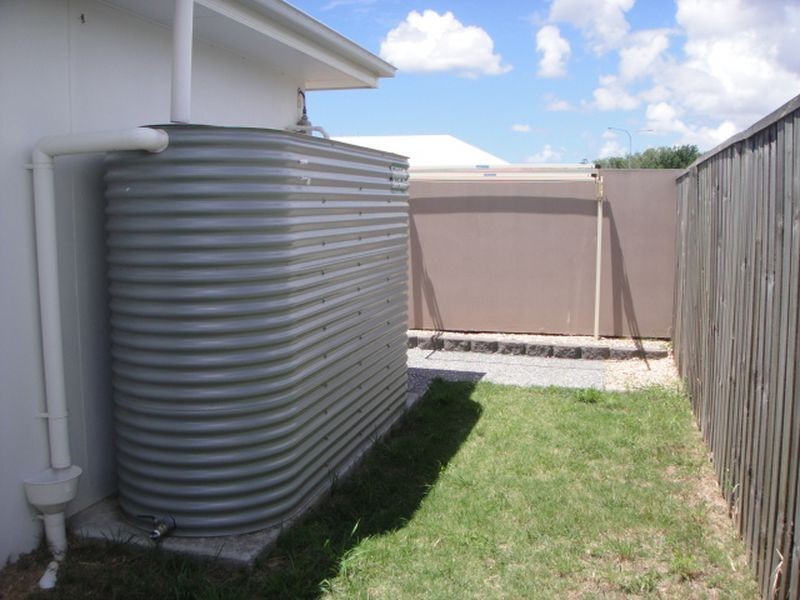 14 Azure Way, Hope Island QLD 4212