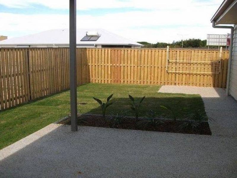 14 Azure Way, Hope Island QLD 4212