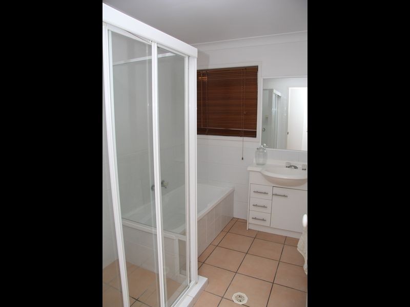 15 Harrow Place, Arundel QLD 4214