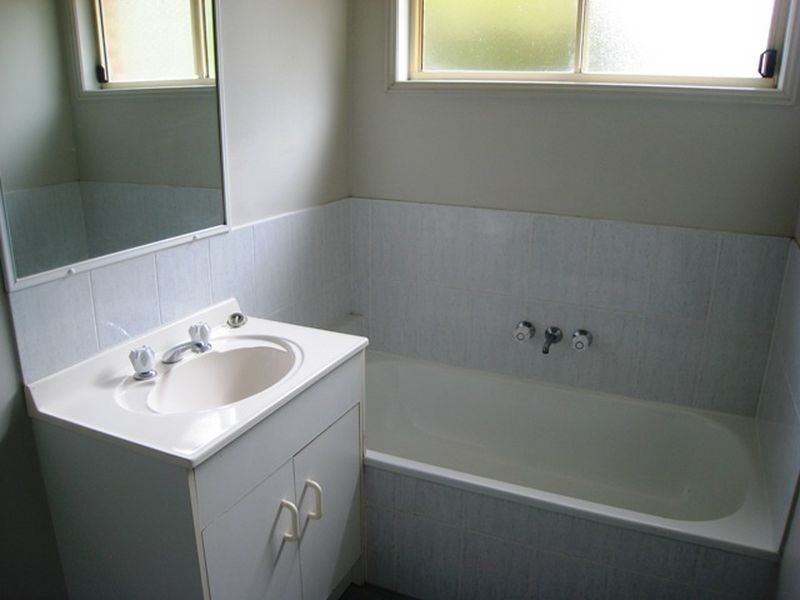 1/6 Academy Street, Oxenford QLD 4210